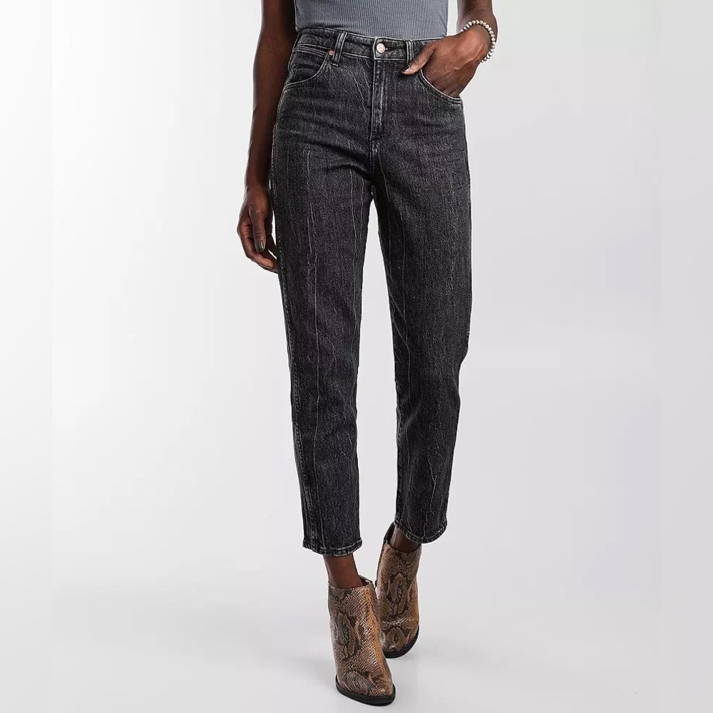 Wrangler Mom Jean - Cosmos Size 28x28